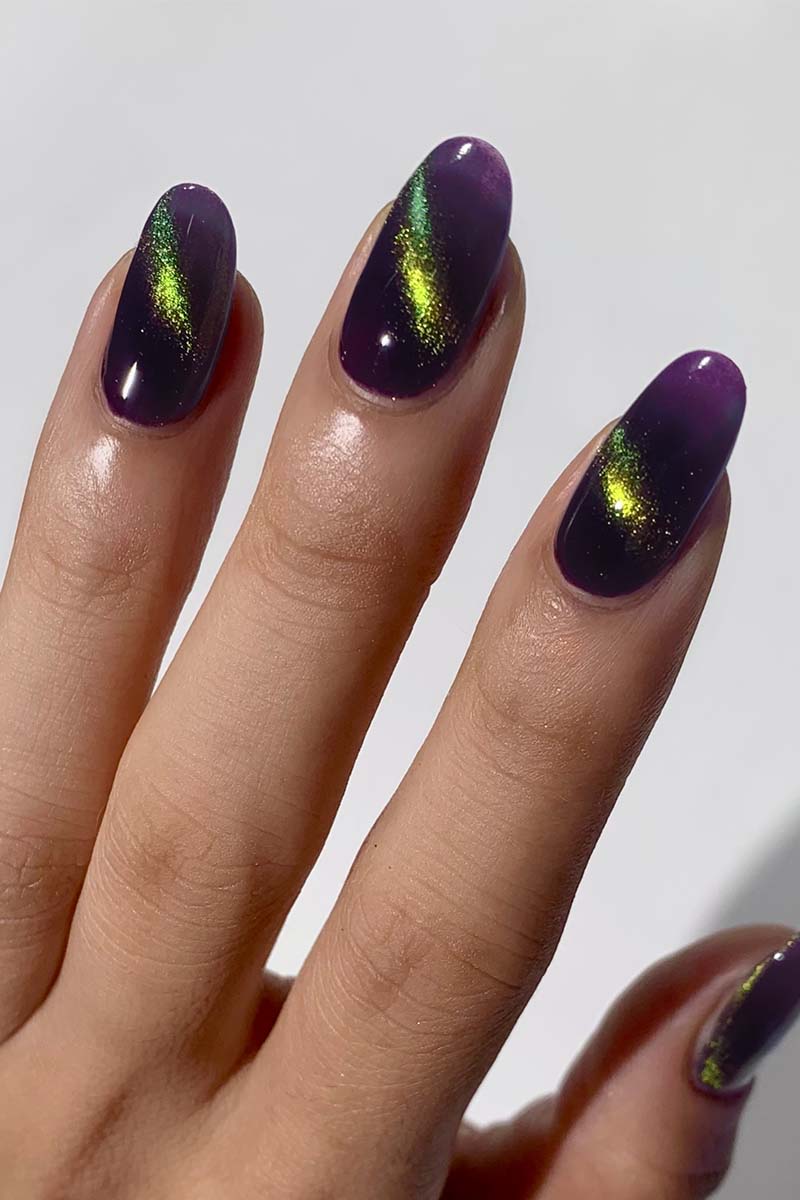Blurple Magnetic Nail Polish - Cirque Colors Pipe Dream