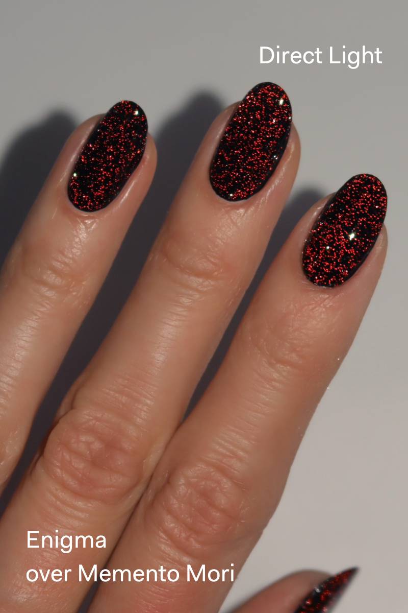 Reflective Flash Red CIRC（チルク）　ニンナ　チルク　オリカラ ninna Nail Enigma Colors Cirque - Polish ルアー・フライ