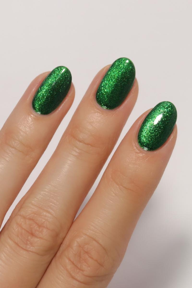 Emerald Green Magnetic Nail Polish - Cirque Colors Harmony