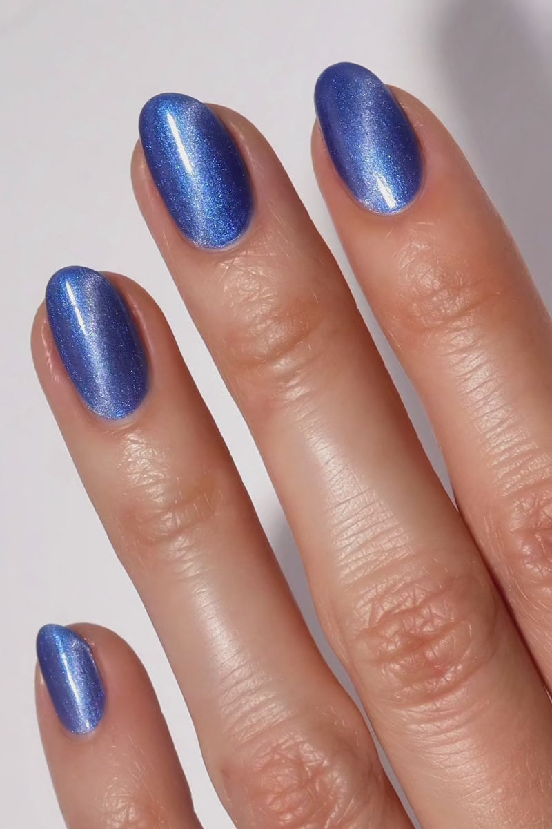 Cobalt Blue Magnetic Cat-Eye Nail Polish - Cirque Colors Puddle