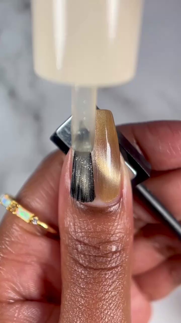 Golden Champagne Pearl Magnetic Nail Polish - Cirque Colors South